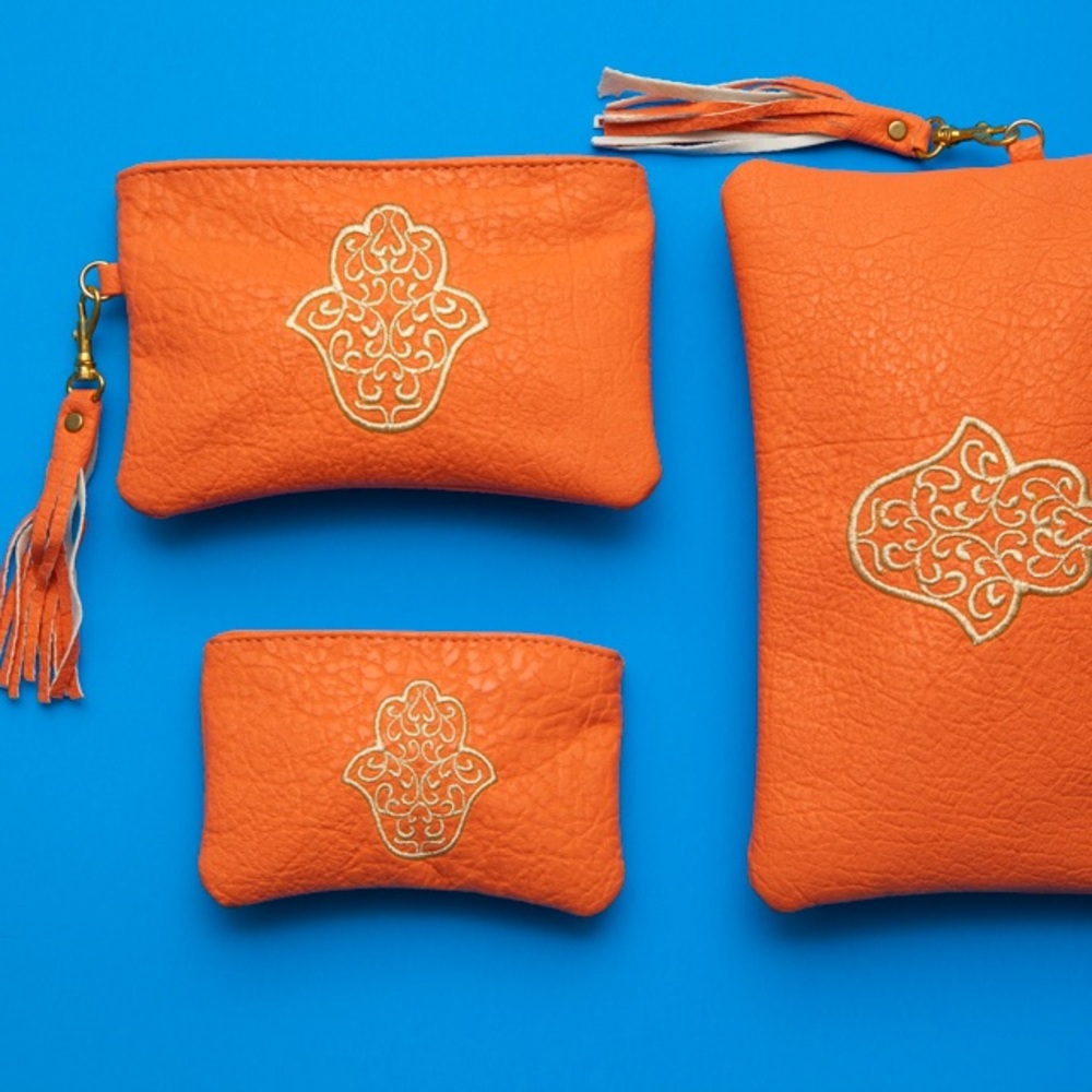 A hand made semi leather clutches - Picture 4 of 8